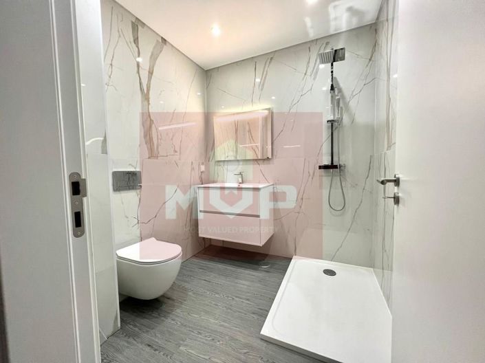 Image No.23-4 Bed Apartment for sale