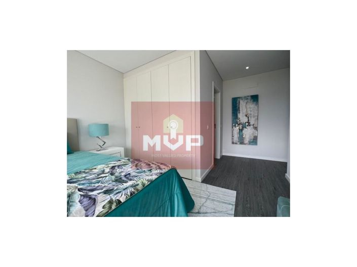 Image No.15-3 Bed Apartment for sale