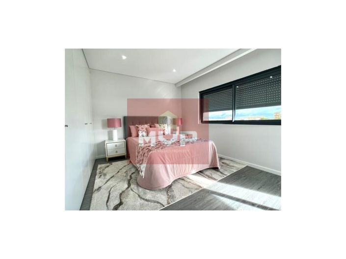 Image No.22-3 Bed Apartment for sale