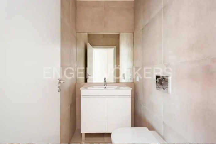 Image No.14-4 Bed Apartment for sale