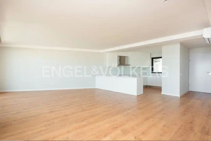 Image No.5-4 Bed Apartment for sale