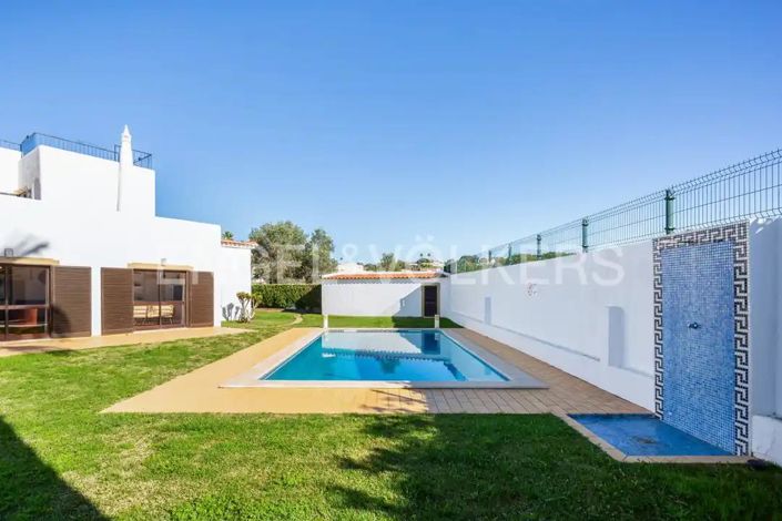 Image No.28-5 Bed House for sale