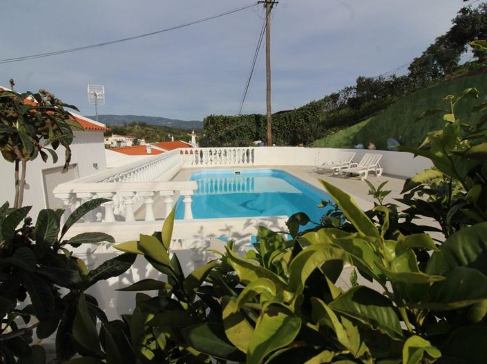 Image No.10-4 Bed House for sale