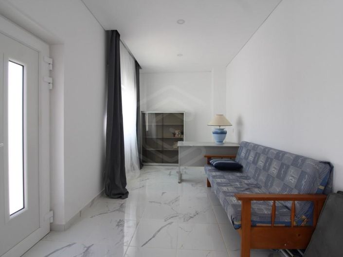 Image No.13-4 Bed House for sale