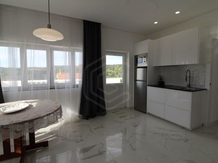 Image No.16-4 Bed House for sale