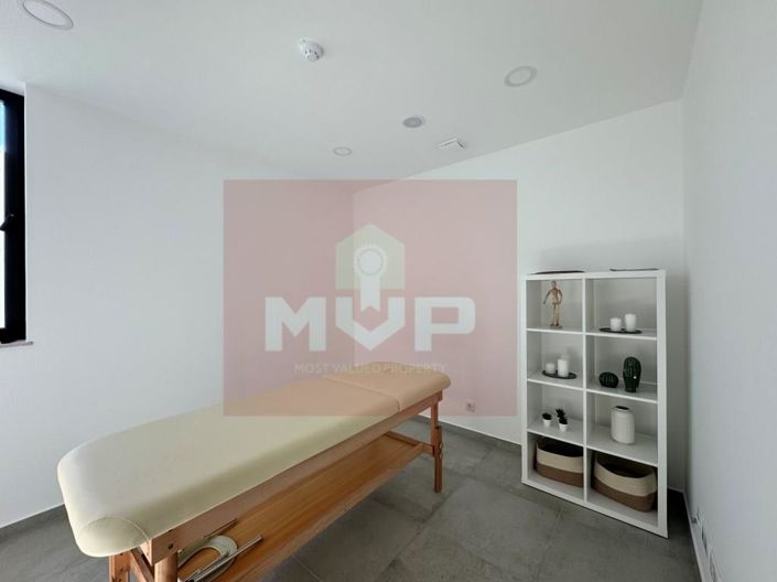 Image No.22-3 Bed Apartment for sale