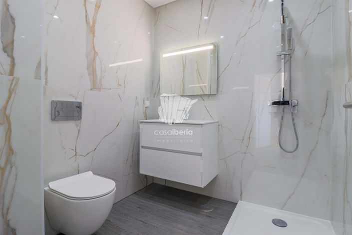 Image No.20-3 Bed Apartment for sale