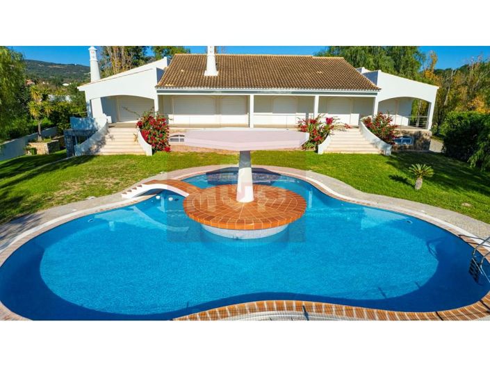 Image No.11-6 Bed House for sale