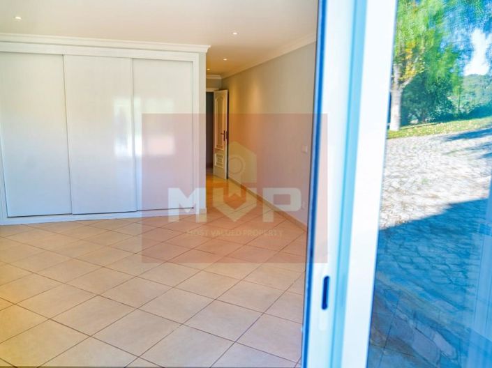 Image No.33-6 Bed House for sale