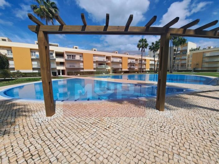 Image No.25-3 Bed Apartment for sale