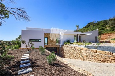 1 - Loule, House