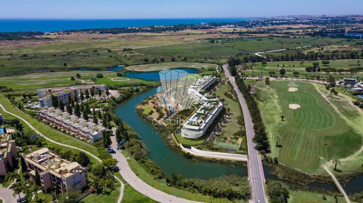 Image No.22-3 Bed Apartment for sale