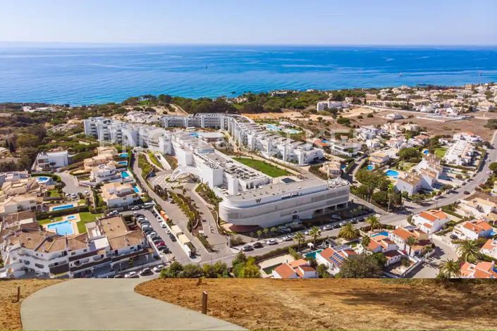 Image No.33-2 Bed Apartment for sale