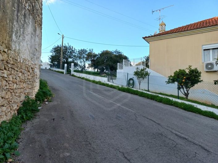 Image No.16-5 Bed House for sale