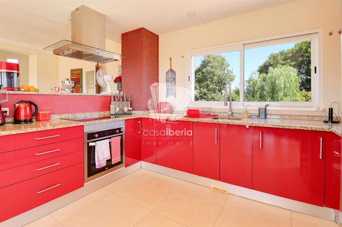 Image No.14-4 Bed House for sale