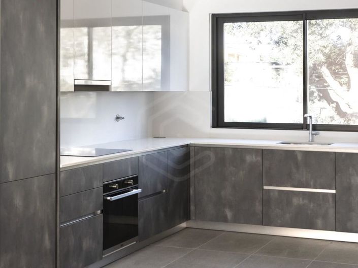 Image No.14-3 Bed House for sale