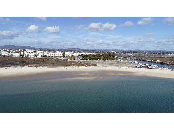 Image No.21-3 Bed House for sale