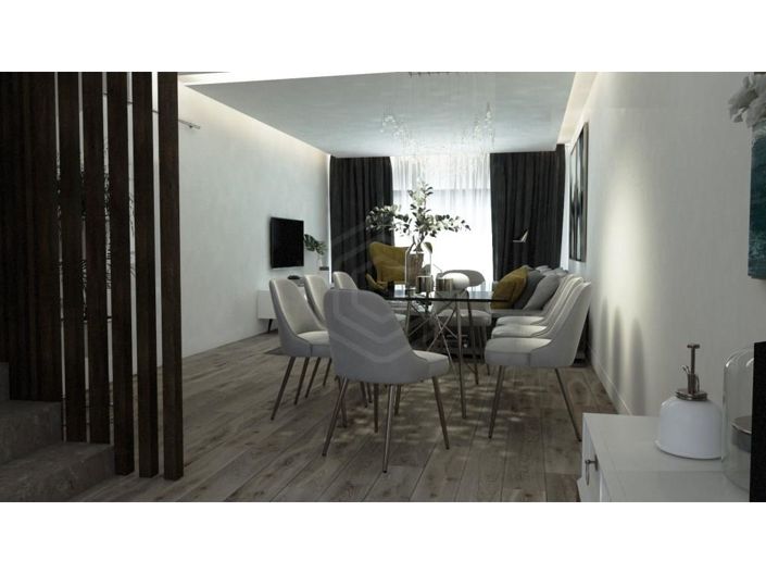 Image No.8-3 Bed House for sale