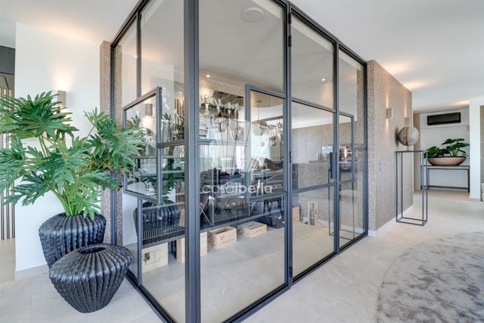 Image No.18-6 Bed Apartment for sale