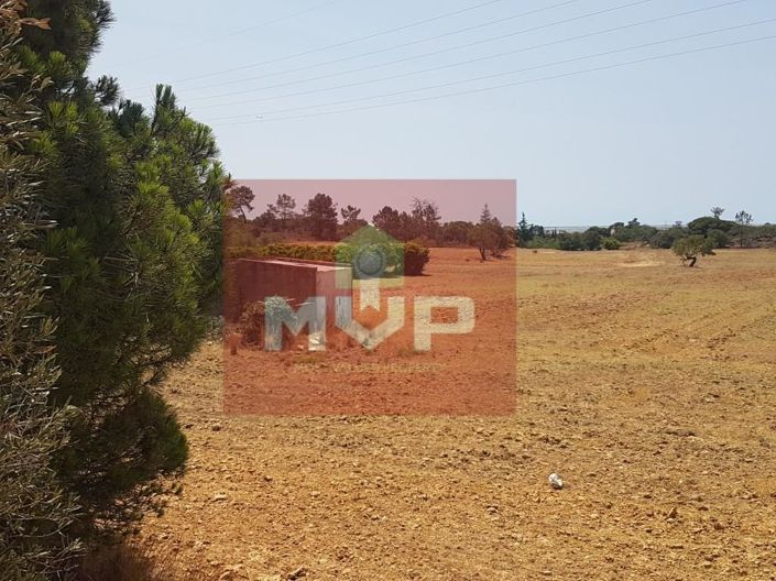 Image No.11-2 Bed House for sale