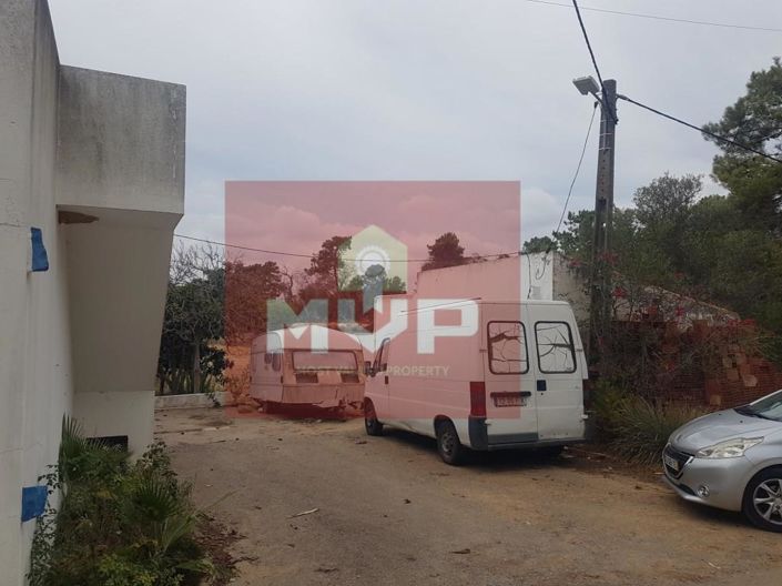 Image No.7-2 Bed House for sale