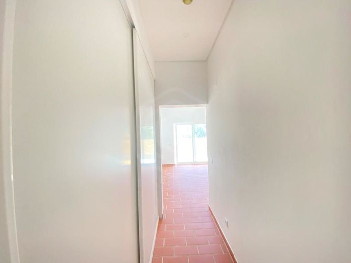 Image No.23-12 Bed House for sale