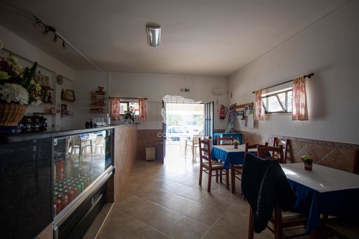 Image No.10-3 Bed House for sale