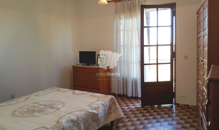 Image No.21-3 Bed House for sale