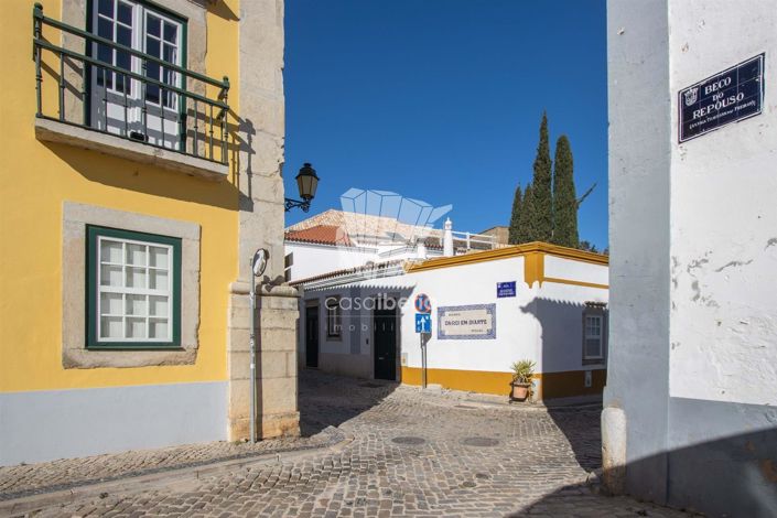 Image No.23-3 Bed Apartment for sale