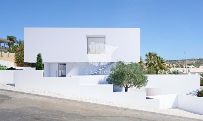 Image No.7-3 Bed House for sale