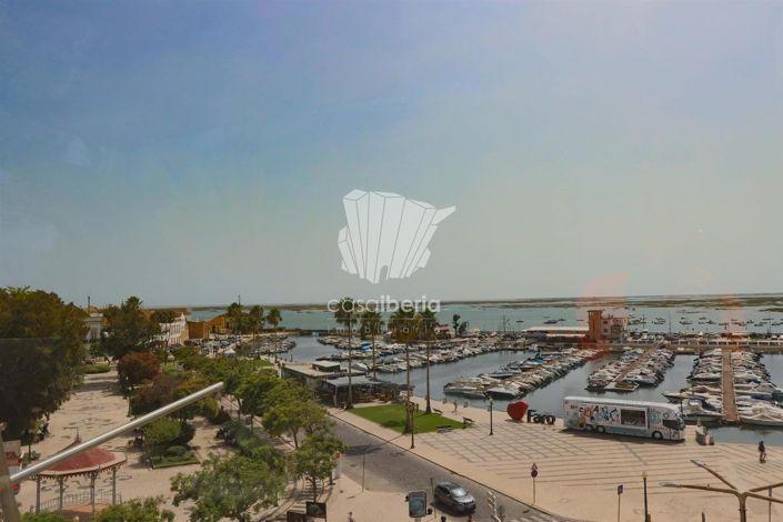 Image No.19-3 Bed Apartment for sale