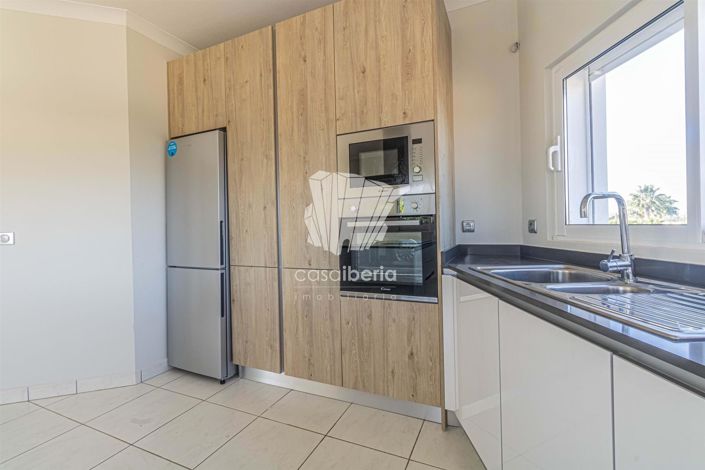 Image No.12-3 Bed House for sale