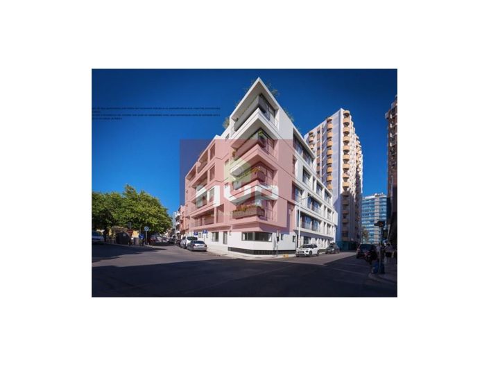 Image No.4-4 Bed Apartment for sale