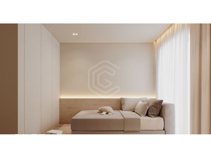 Image No.12-4 Bed Apartment for sale