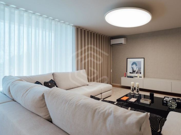 Image No.19-4 Bed Apartment for sale