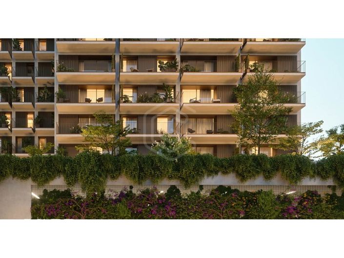 Image No.11-4 Bed Apartment for sale