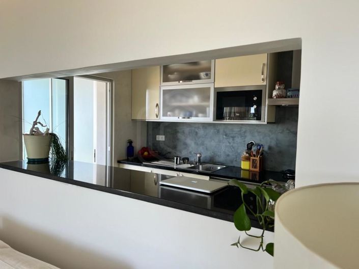 Image No.9-3 Bed Apartment for sale