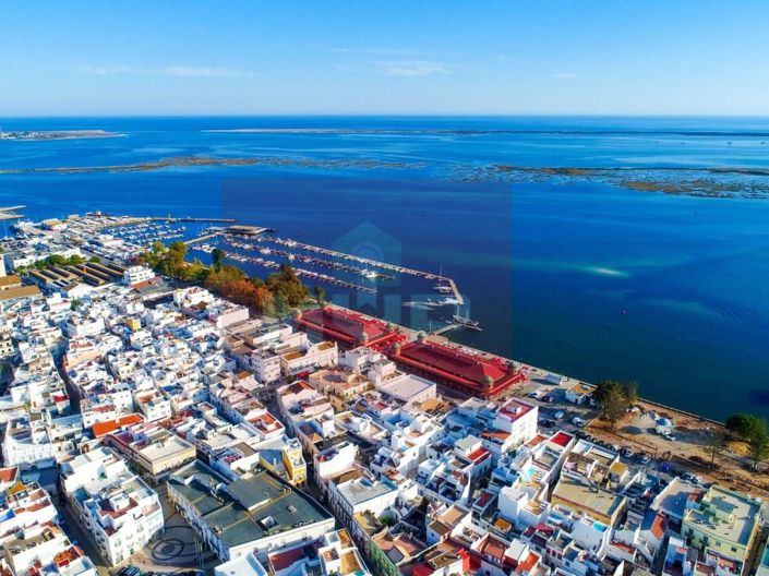 Image No.17-5 Bed House for sale