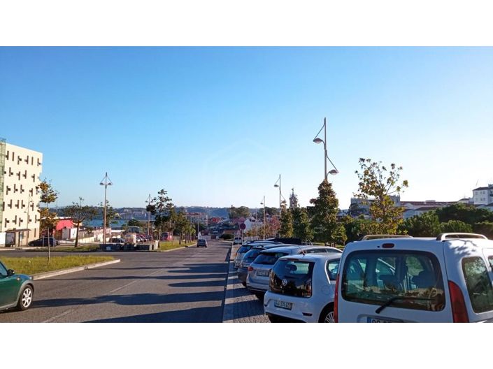 Image No.2-3 Bed House for sale