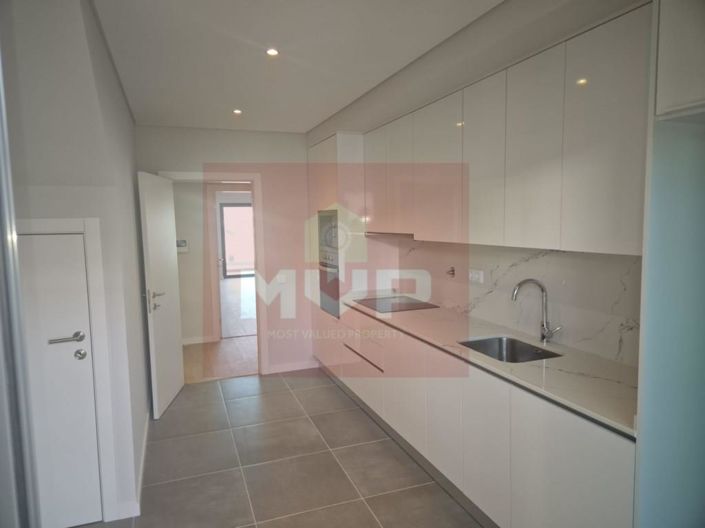 Image No.2-3 Bed Apartment for sale