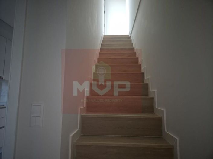 Image No.29-3 Bed Apartment for sale