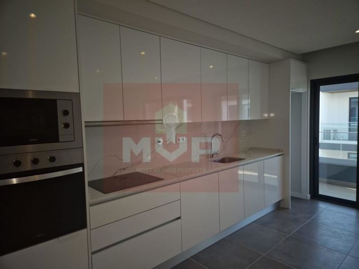 Image No.3-3 Bed Apartment for sale