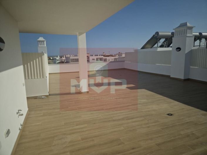 Image No.30-3 Bed Apartment for sale