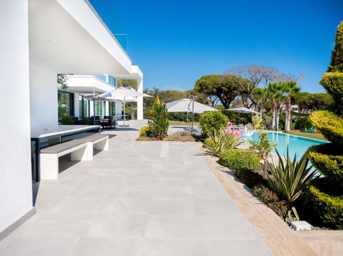 Image No.44-8 Bed House for sale