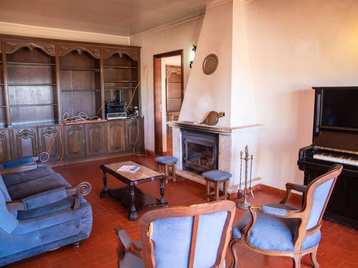 Image No.13-5 Bed House for sale