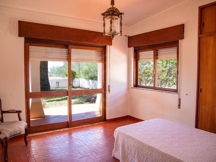 Image No.22-5 Bed House for sale