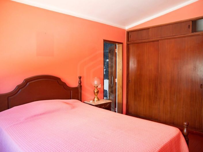 Image No.24-5 Bed House for sale