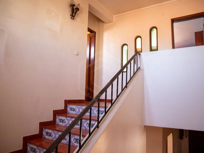 Image No.28-5 Bed House for sale