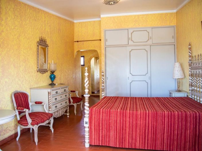 Image No.29-5 Bed House for sale