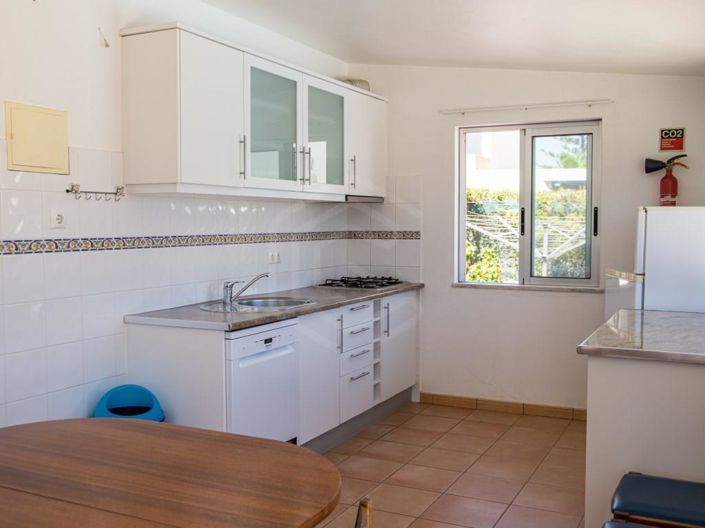 Image No.40-5 Bed House for sale